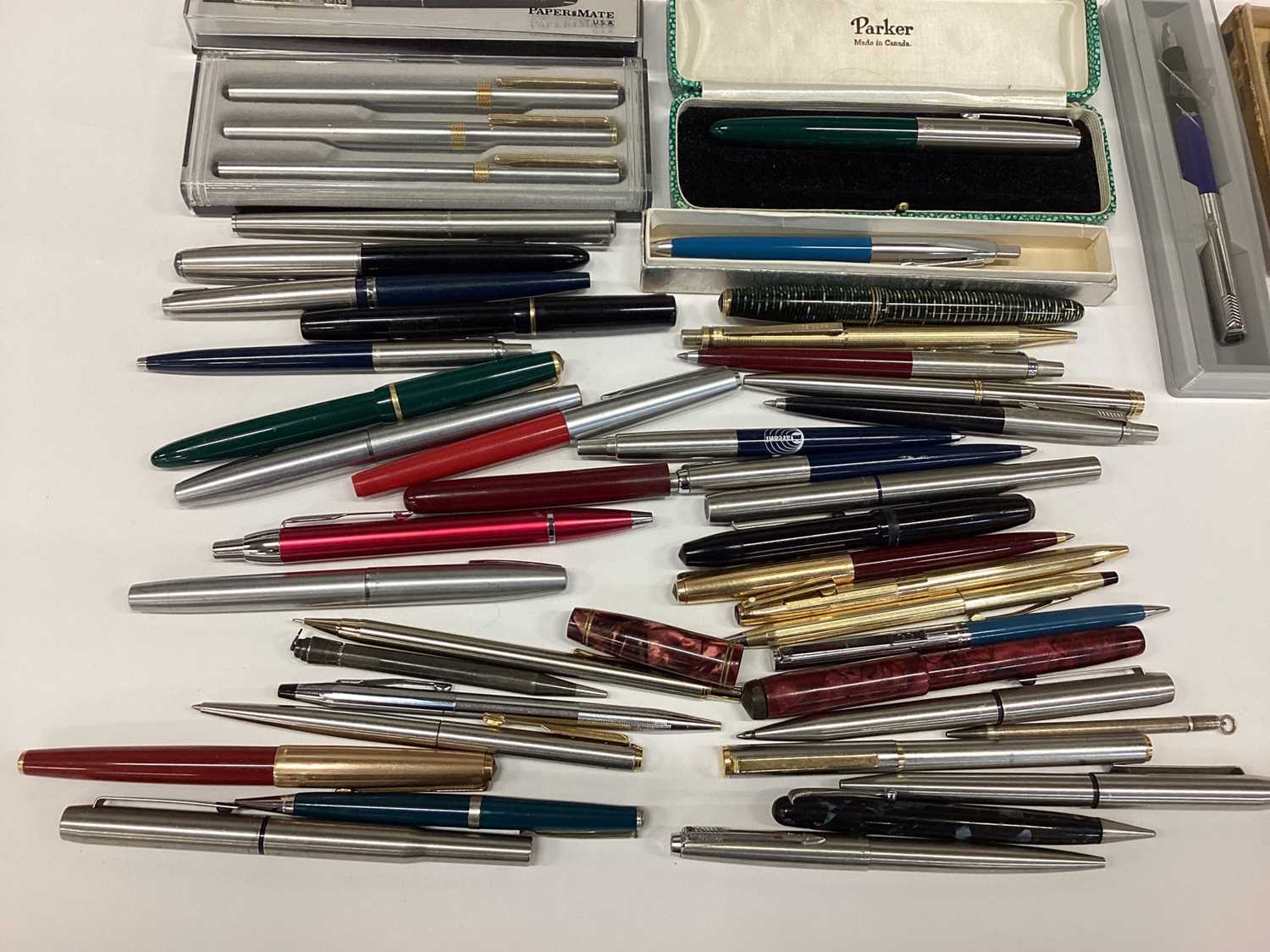 Collection of pens including Conway Stewart Dinkie fountain pen in box, Parker and others - Bild 6 aus 9