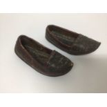 Pair of 18th or early 19th century Ottoman rede leather children's slippers / shoes with metal threa