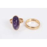 9ct gold amethyst cabochon ring and 9ct gold wedding ring