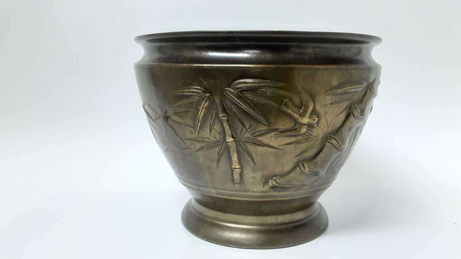 Late 19th Century Japanese bronze jardinière