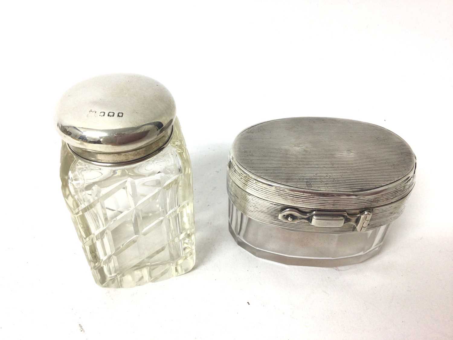 Victorian silver topped cut glass scent bottle (London 1893), together with a Victorian silver toppe - Image 4 of 5