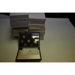 G.B. - Royal Mint proof sets 1970-1995 in presentation cases with Certificates of Authenticity (26 c