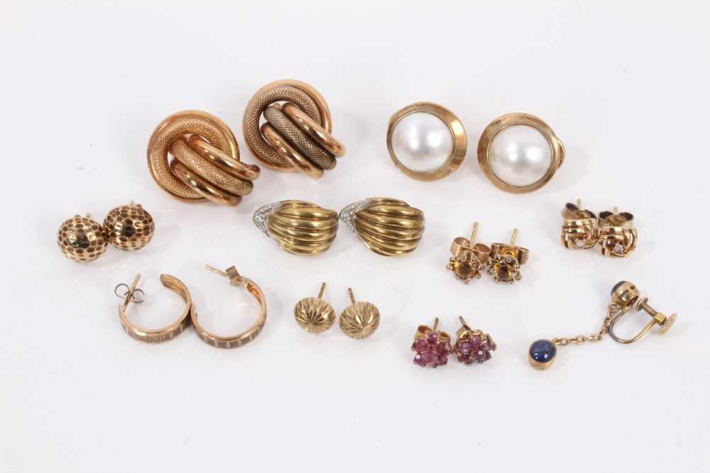 Group of 9ct gold earrings to include nine pairs and one single screw back earring