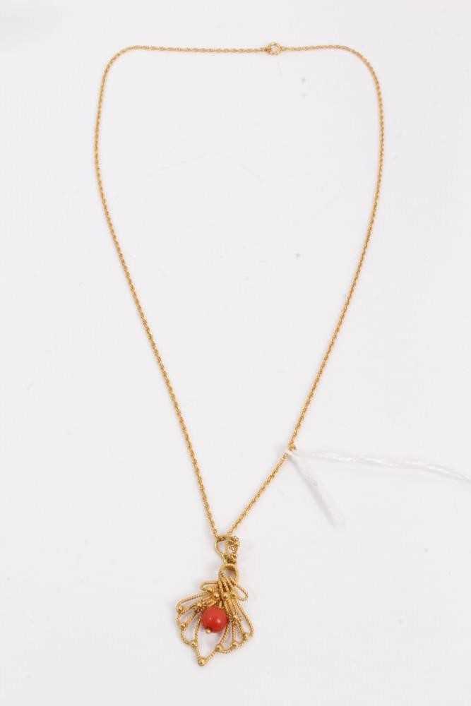 Continental 18ct gold filigree coral bead pendant on chain - Image 2 of 2