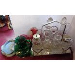 A quantity of assorted items comprising a glass cruet in plated stand (a/f), two glass vinegar