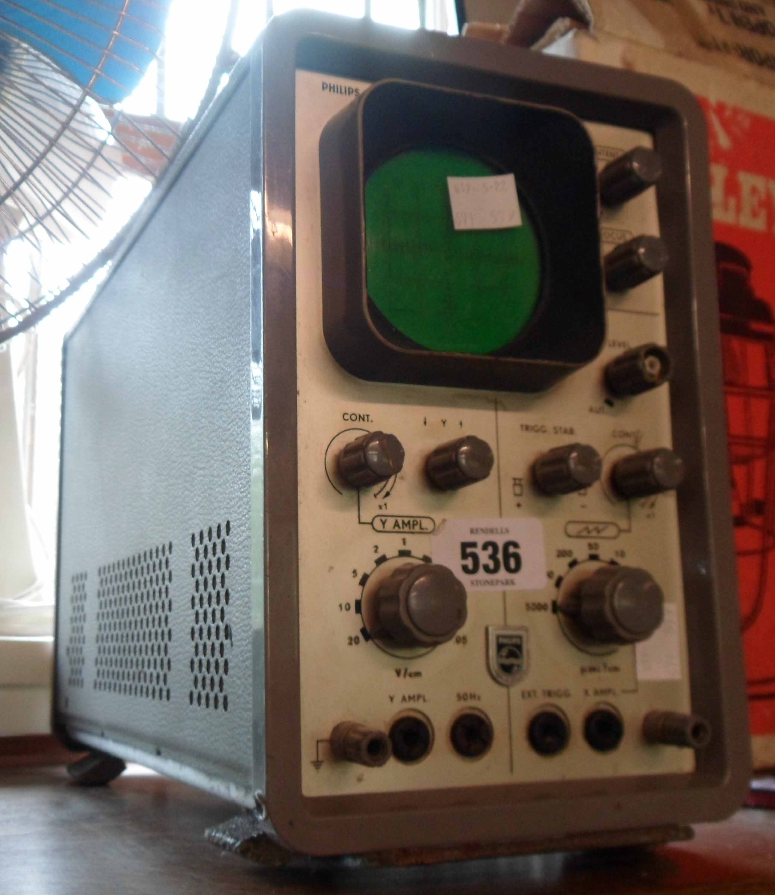 A Philips GM 5600 oscilloscope