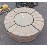 Seven rounds of circular paving