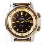 A vintage Enicar 'Sherpa' Ultradive gentleman's steel cased automatic incabloc wristwatch - 144/35/