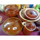 A quantity of ceramic kitchenware items including Pearsons of Chesterfield stoneware casserole,