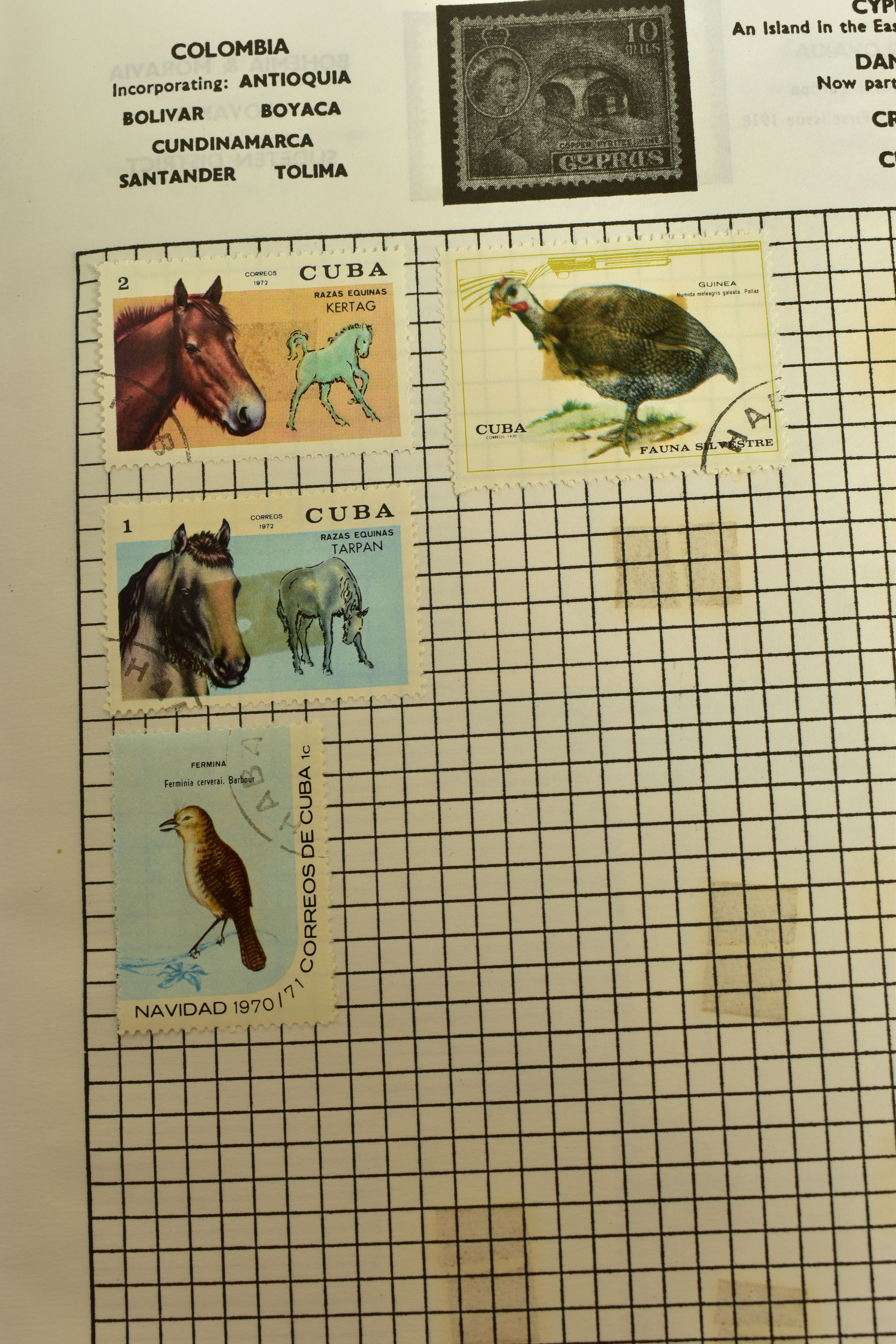 A RANGE OF FIRST DAY COVERS AND WORLDWIDE STAMPS, across a number of albums and loose in tins, the - Image 17 of 31