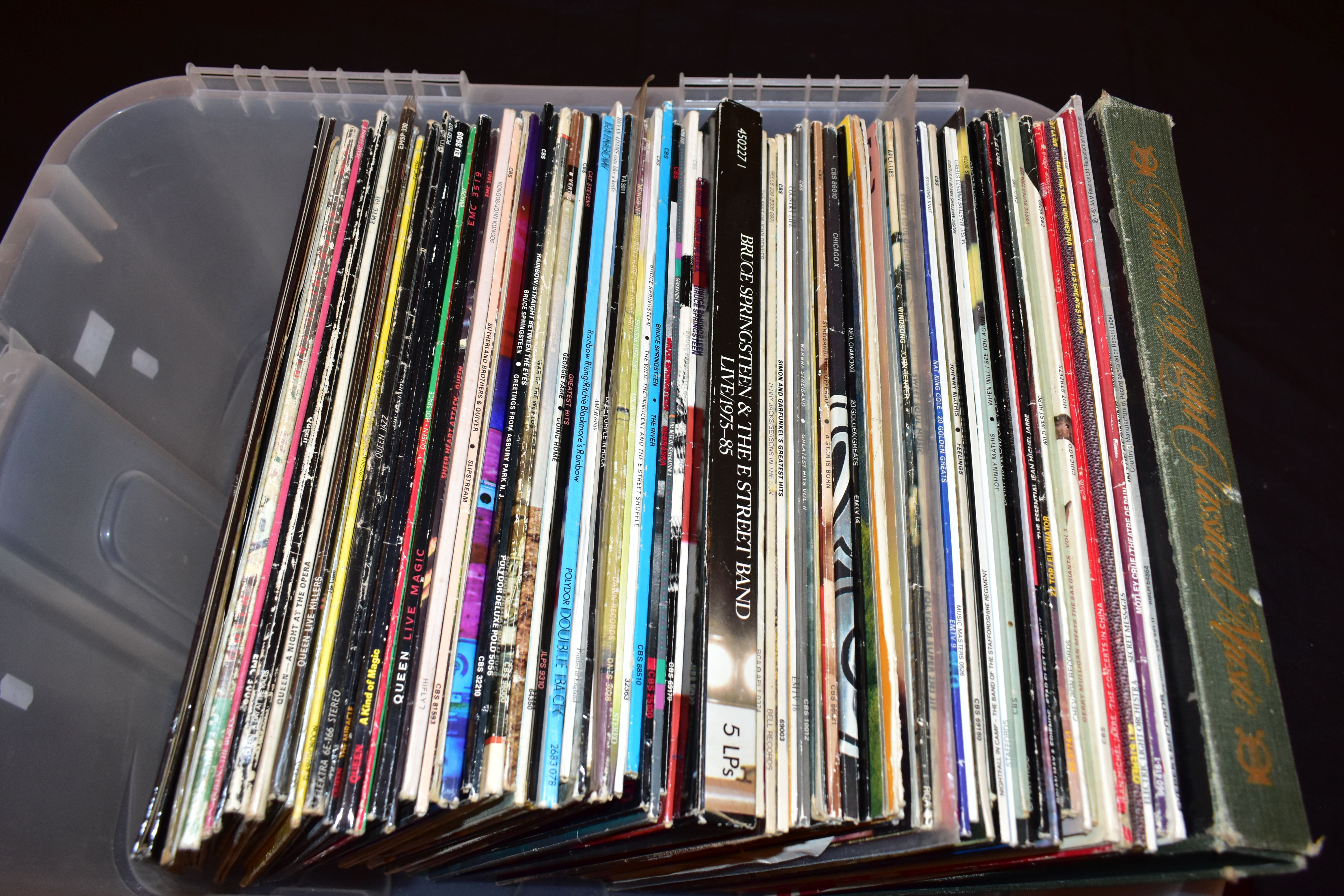 A TRAY CONTAINING SEVENTY NINE LPs AND 12in SINGLES including eighteen by Queen, five and a boxset
