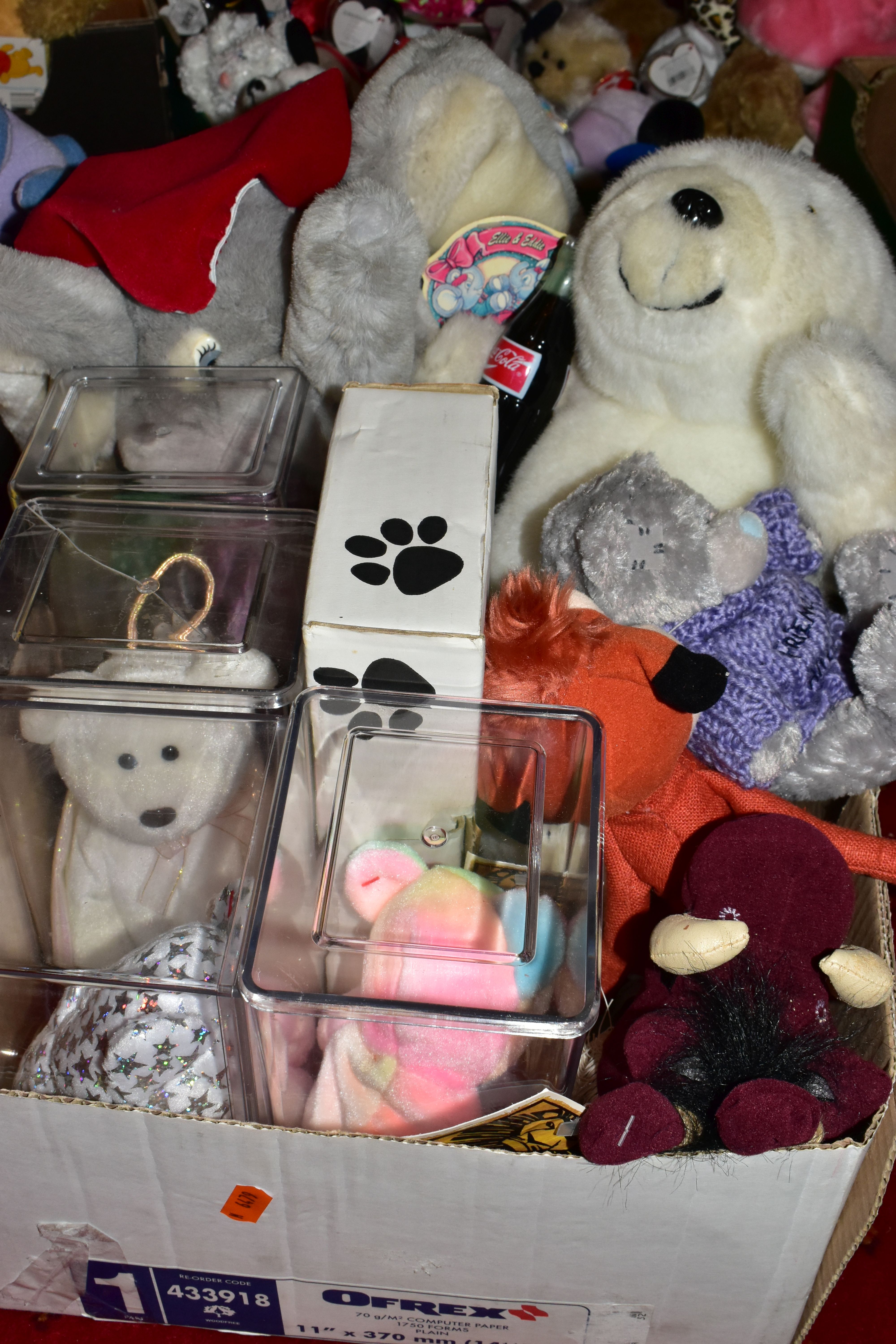 A QUANTITY OF MODERN SOFT TOYS, to include TY Beanie Babies, many with tag and tag protector, Russ - Image 6 of 14