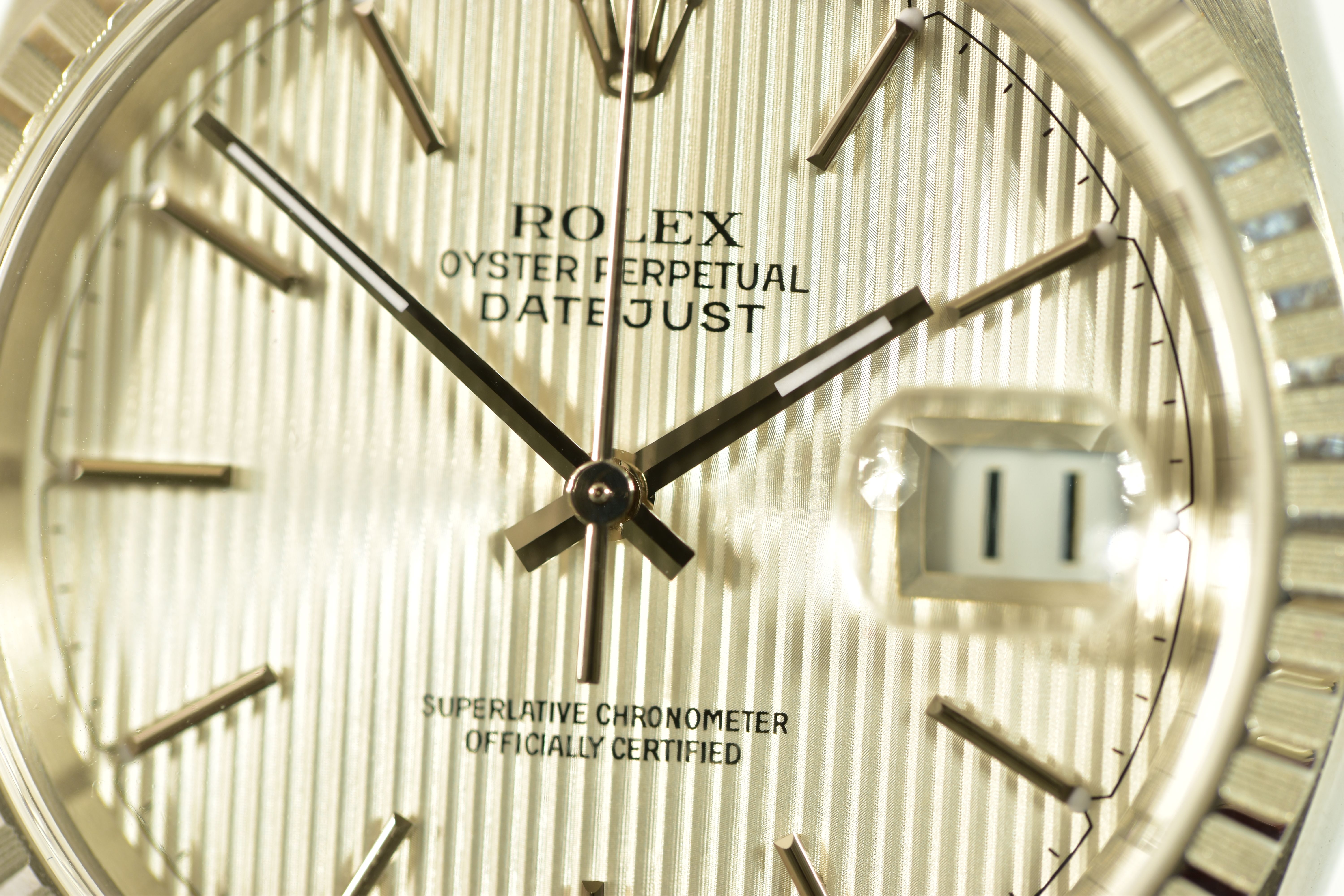 A ROLEX OYSTER PERPETUAL DATEJUST WRISTWATCH, model 16620, silver coloured stripped dial, baton - Image 2 of 6