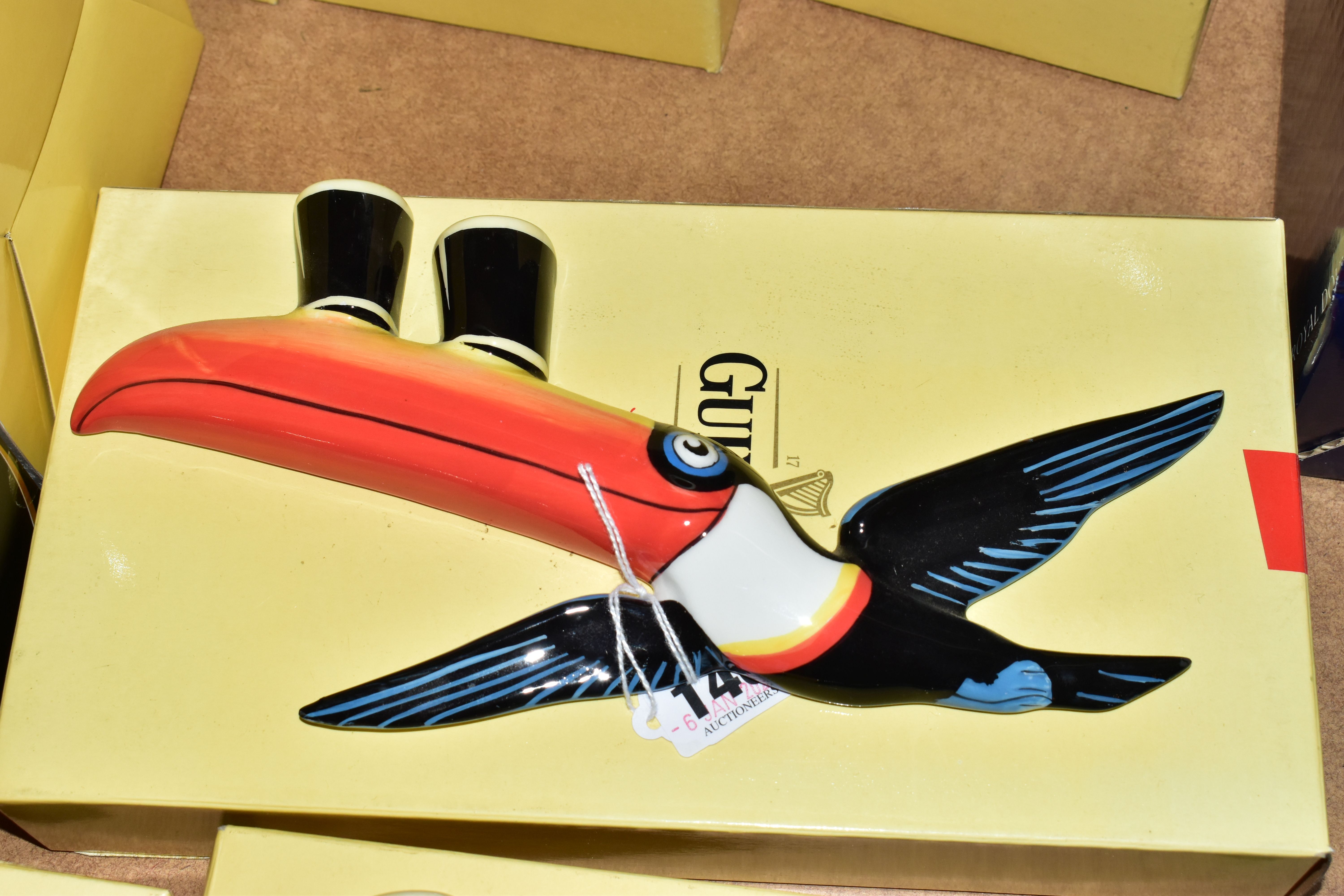 A SET OF THREE BOXED ENESCO LIMITED GUINNESS ADVERTISING WALL PLAQUES, Flying Toucan G0049a ( - Image 6 of 7
