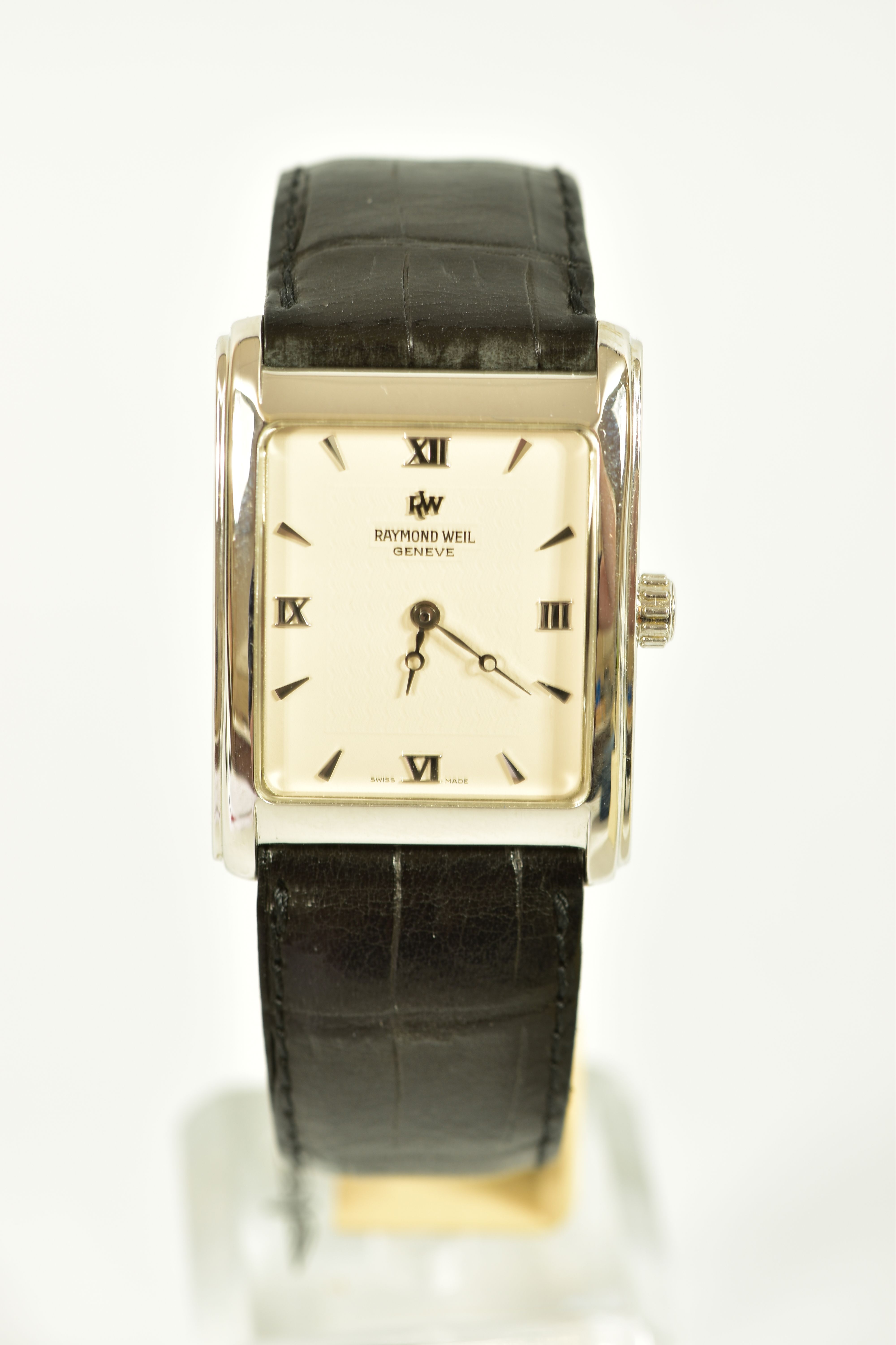 A RAYMOND WEIL GOLD-PLATED MECHANICAL WRISTWATCH, cream textured dial with tapered baton and roman