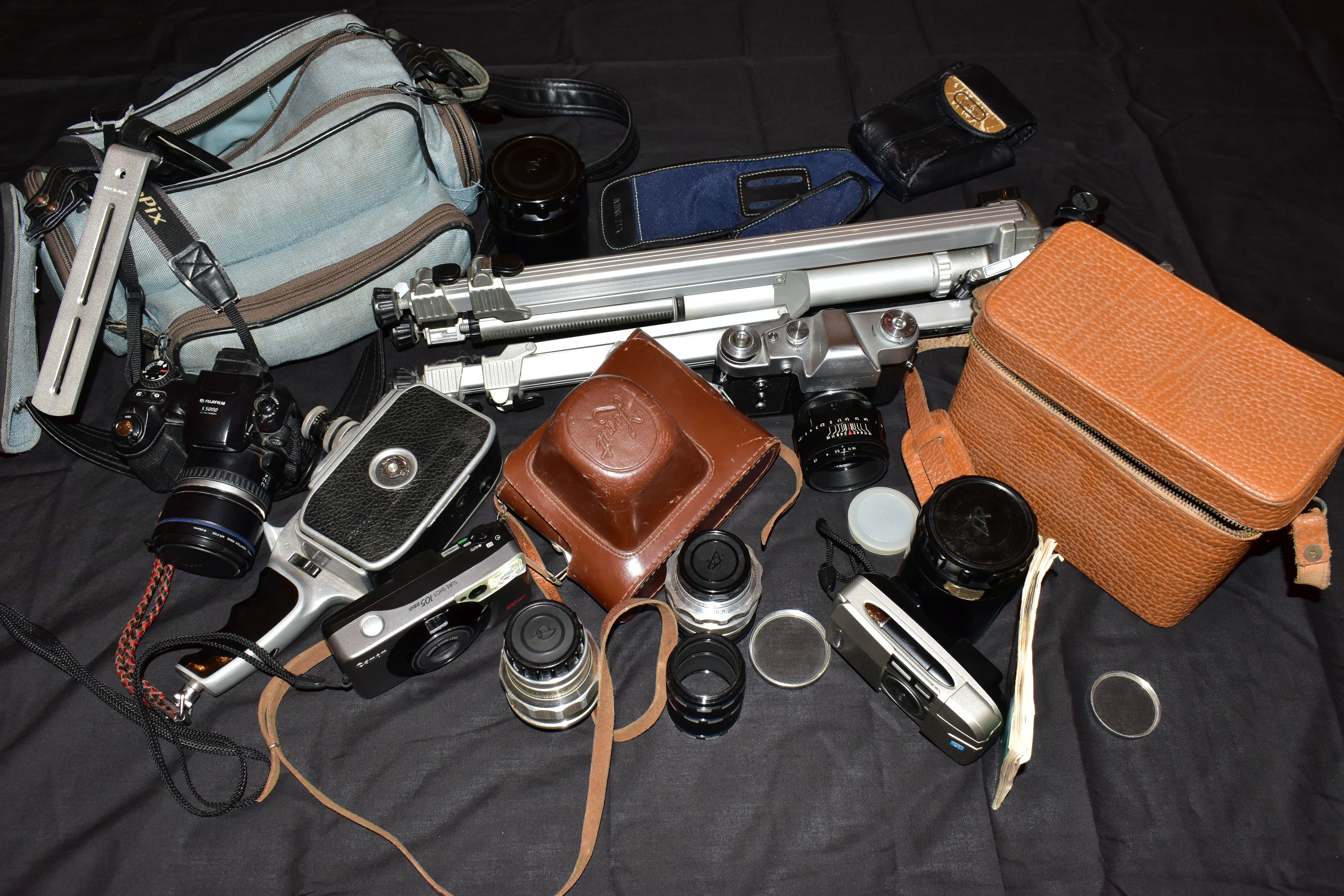 A TRAY CONTAINING CAMERA EQUIPMENT including a Zenit 3M fitted with a Helios 44 58mm f2 lens with