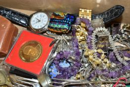 A TRAY OF ASSORTED COSTUME JEWELLERY AND WRISTWATCHES, to include a quantity of costume jewellery