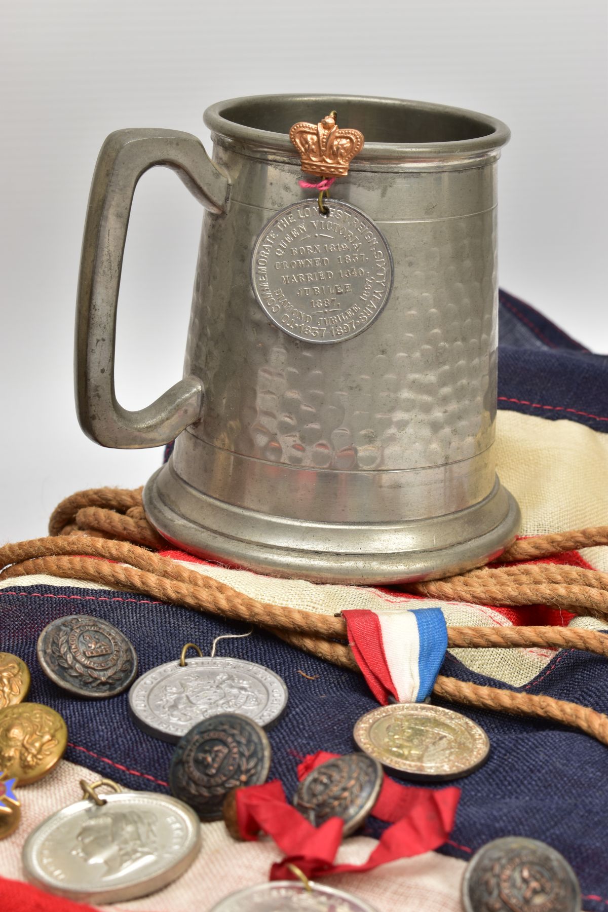 BOX OF MILITARY ITEMS TO INCLUDE, large Union Jack flag, with rope attachments, large black and - Image 11 of 19