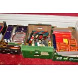 A QUANTITY OF BOXED AND UNBOXED ASSORTED OO & HO GAUGE WAGONS, to include Hornby, Tri-ang Hornby,