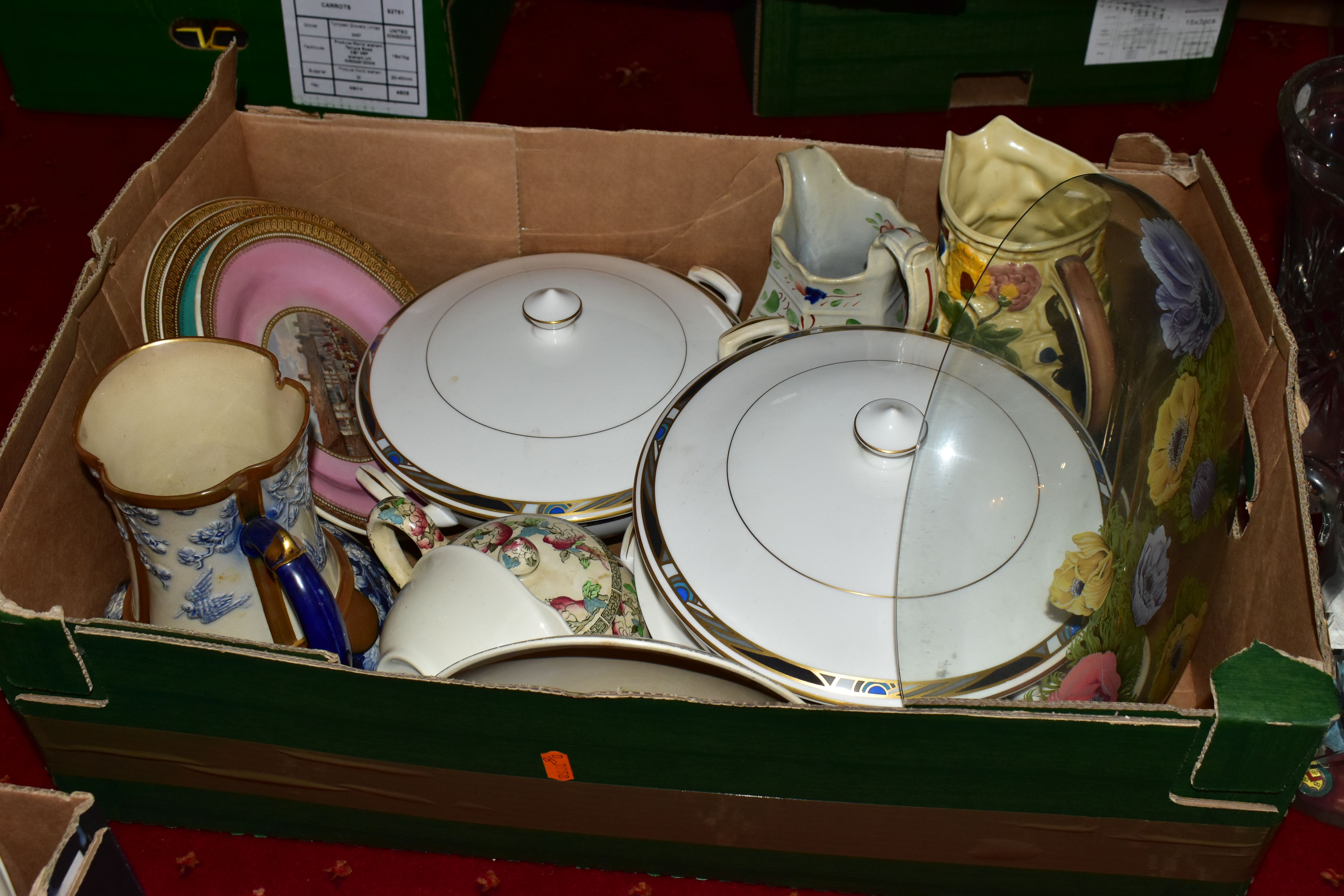 THREE BOXES AND LOOSE CERAMICS, GLASS, AND MISCELANEOUS ITEMS, including three Royal Worcester - Image 7 of 15