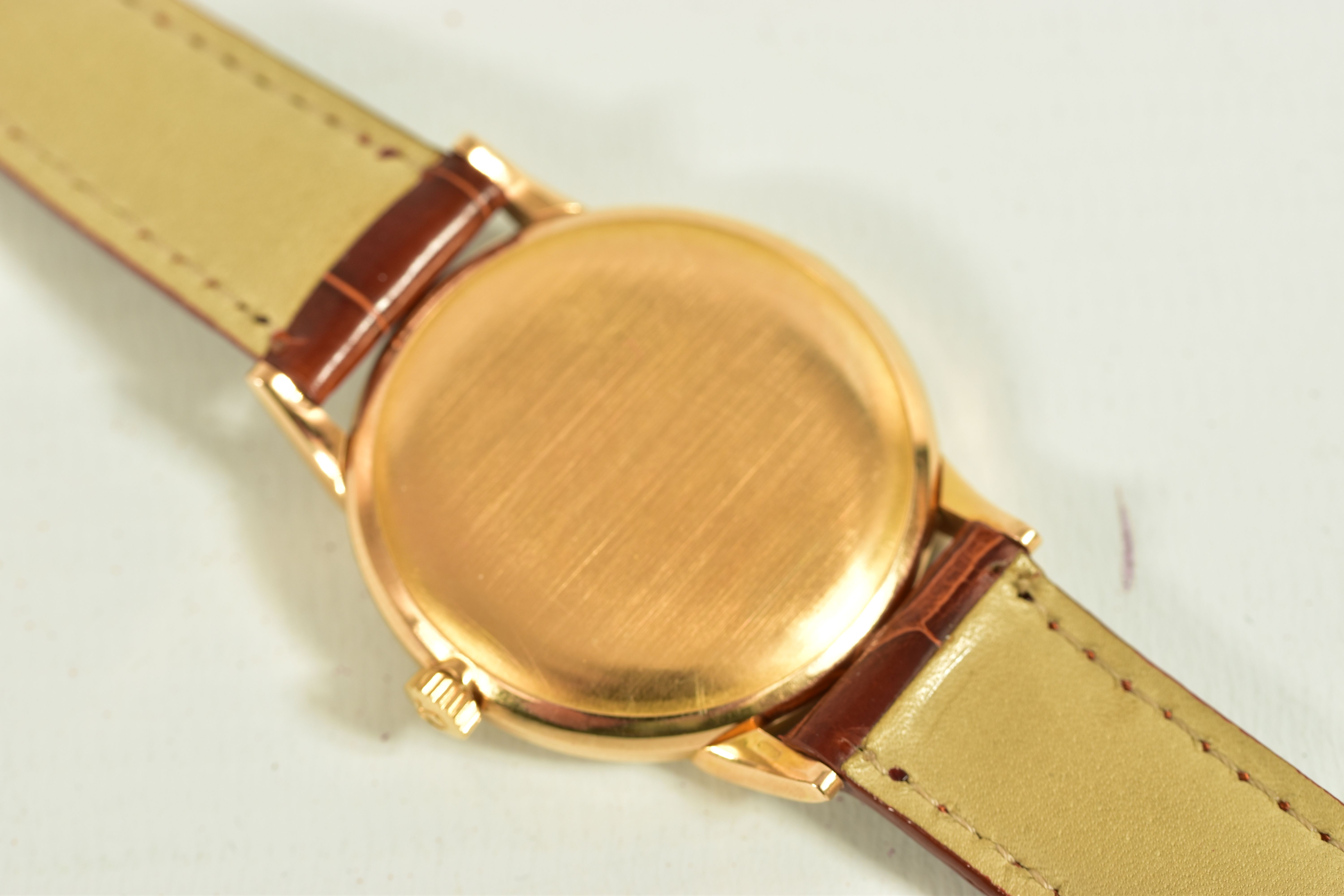 AN 18CT GOLD OMEGA WRISTWATCH, silvered dial with mixed hour markers, subsidiary dial at six o' - Image 6 of 8