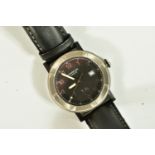 A RAYMOND WEIL PARSIFAL QUARTZ WRISTWATCH, black dial, arabic numerals, date window at three o'