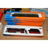 A BOXED ROCO HO GAUGE TYPE BR 43 BR 44 LOCOMOTIVE AND TENDER, D.B. black livery (04126A), complete