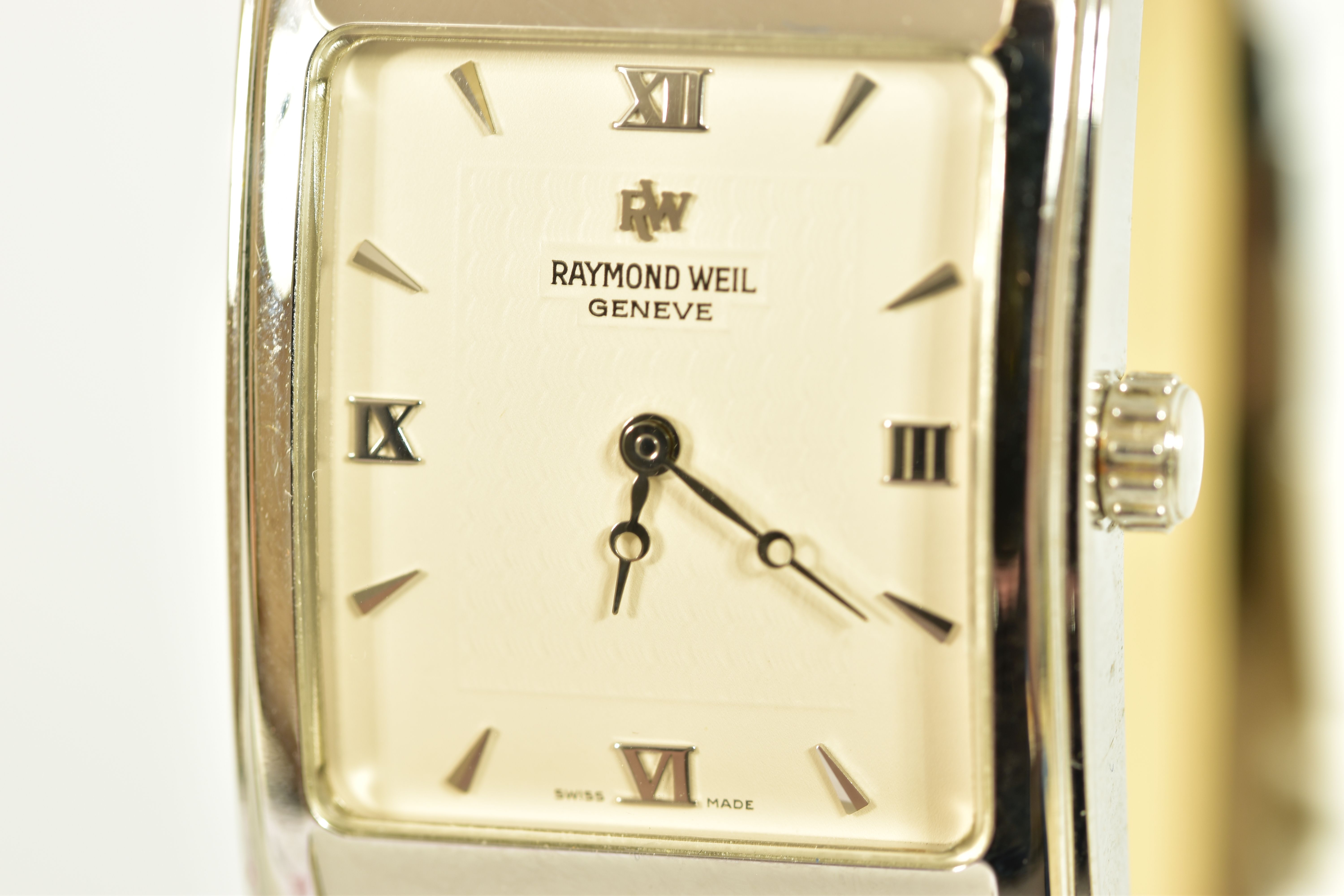 A RAYMOND WEIL GOLD-PLATED MECHANICAL WRISTWATCH, cream textured dial with tapered baton and roman - Image 2 of 4