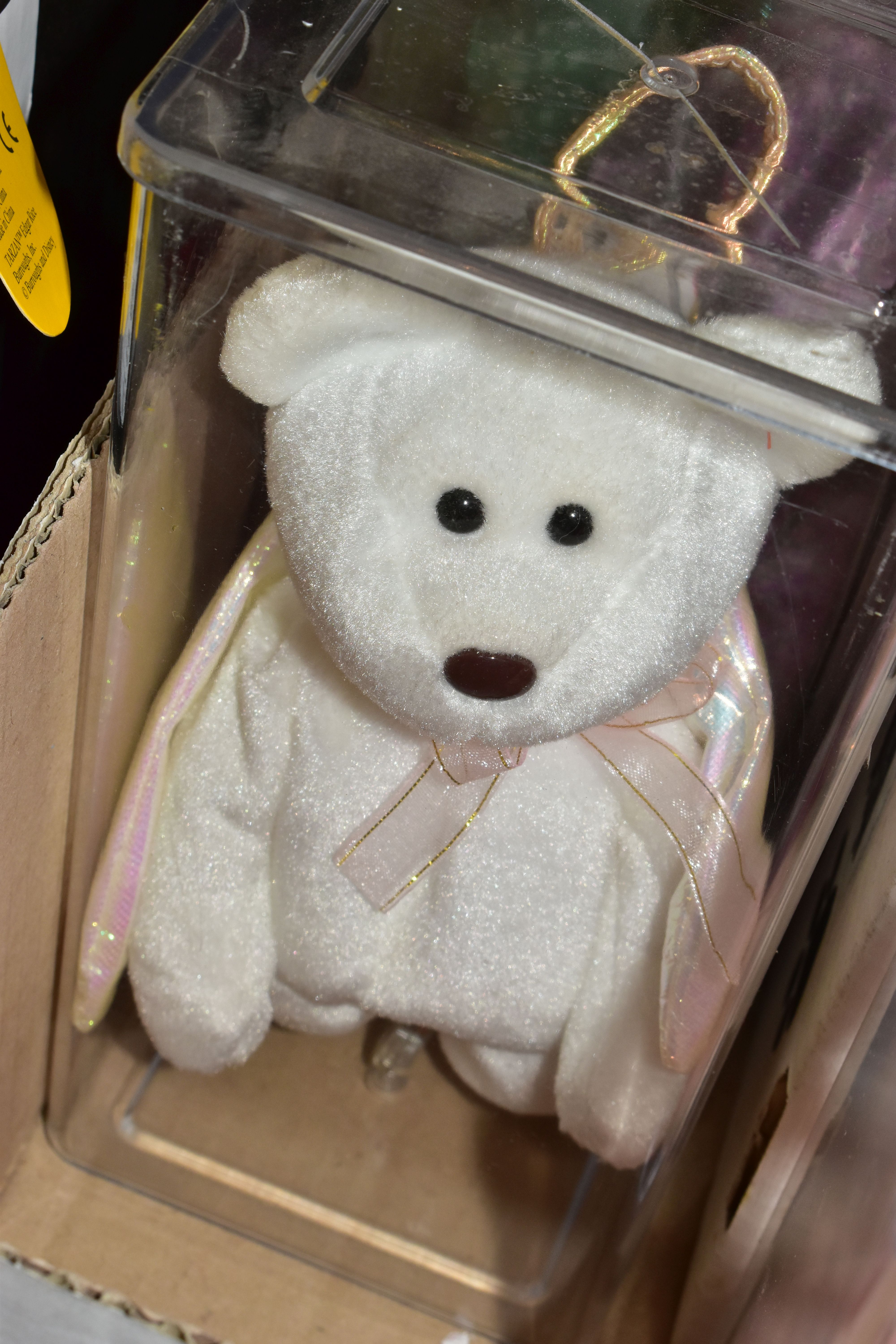 A QUANTITY OF MODERN SOFT TOYS, to include TY Beanie Babies, many with tag and tag protector, Russ - Image 8 of 14