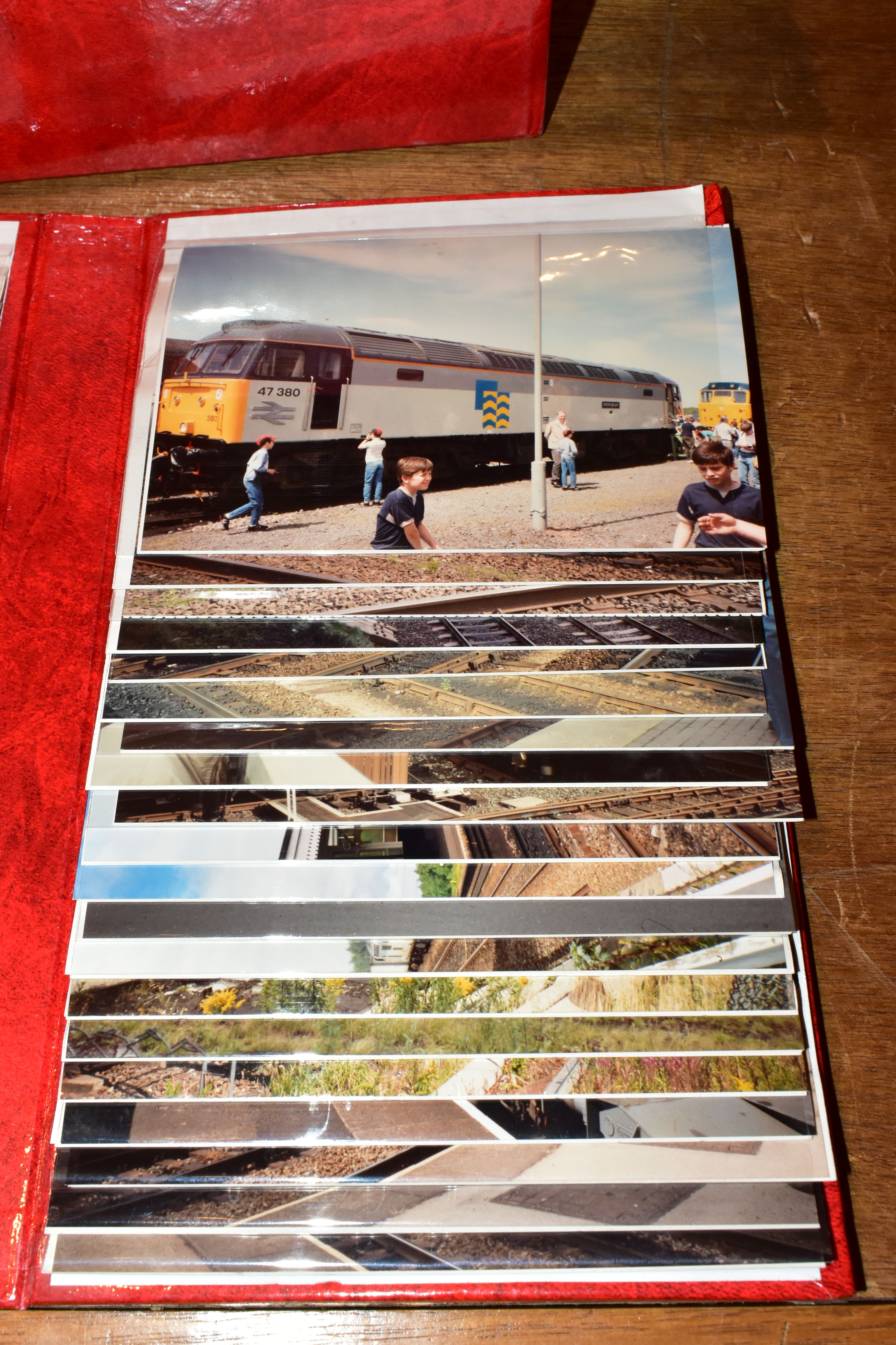 A QUANTITY OF COLOUR POSTCARD SIZE RAILWAY PHOTOGRAPHS, majority are 1980's and 1990's views of - Image 11 of 12