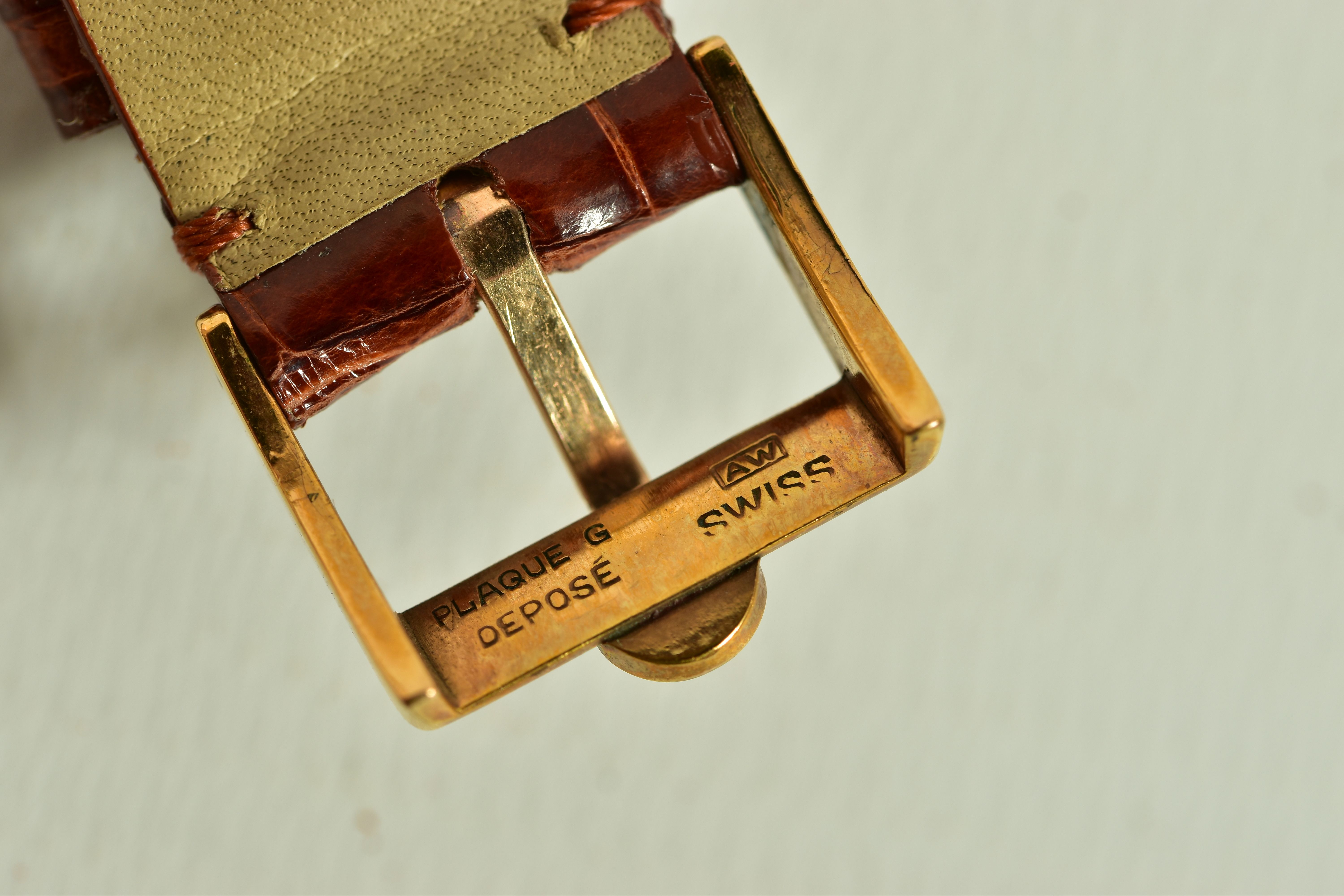 AN 18CT GOLD OMEGA WRISTWATCH, silvered dial with mixed hour markers, subsidiary dial at six o' - Image 7 of 8