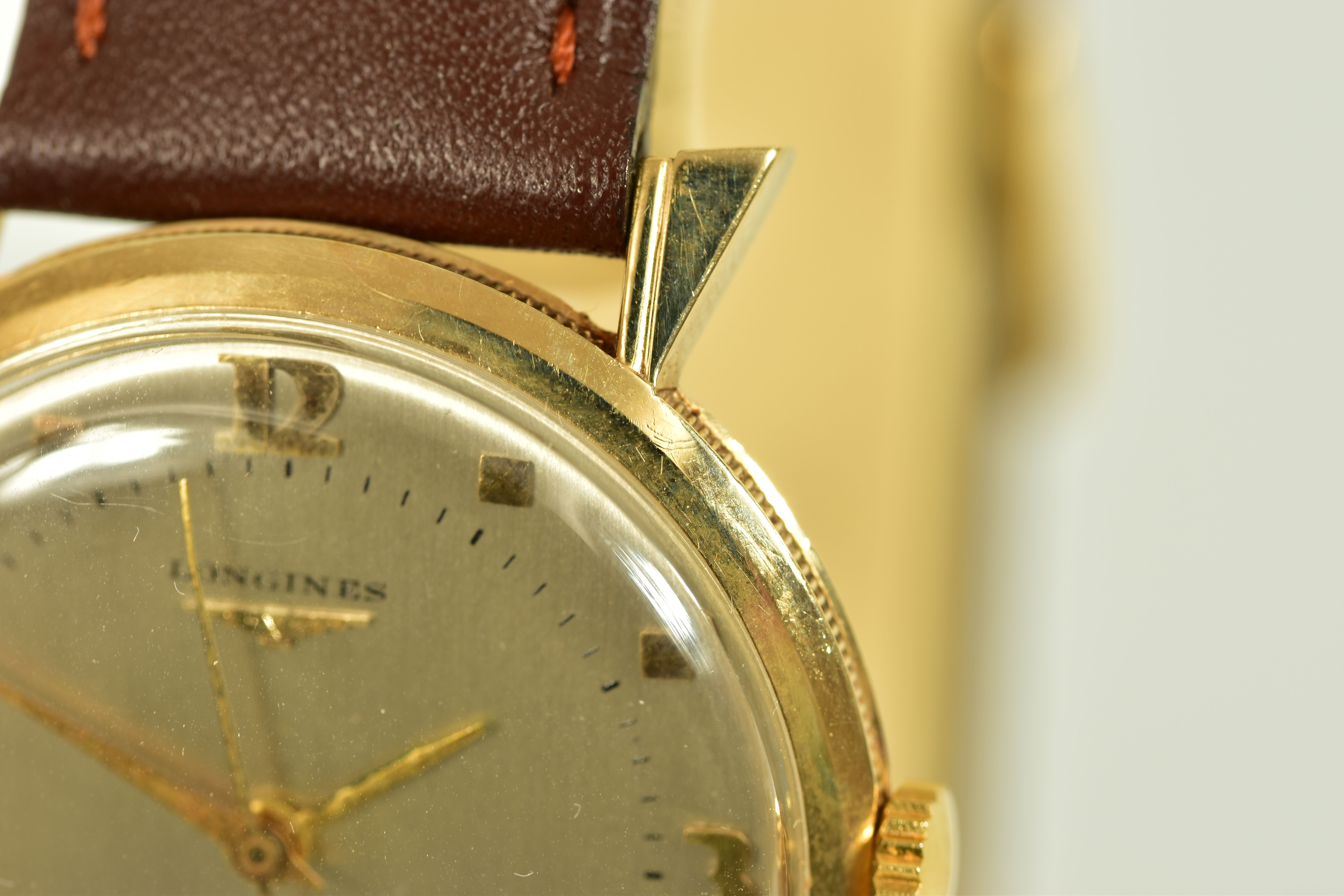 A 14CT LONGINES AUTOMATIC WRISTWATCH, silvered dial with Arabic numeral and dot markers, approximate - Image 3 of 6