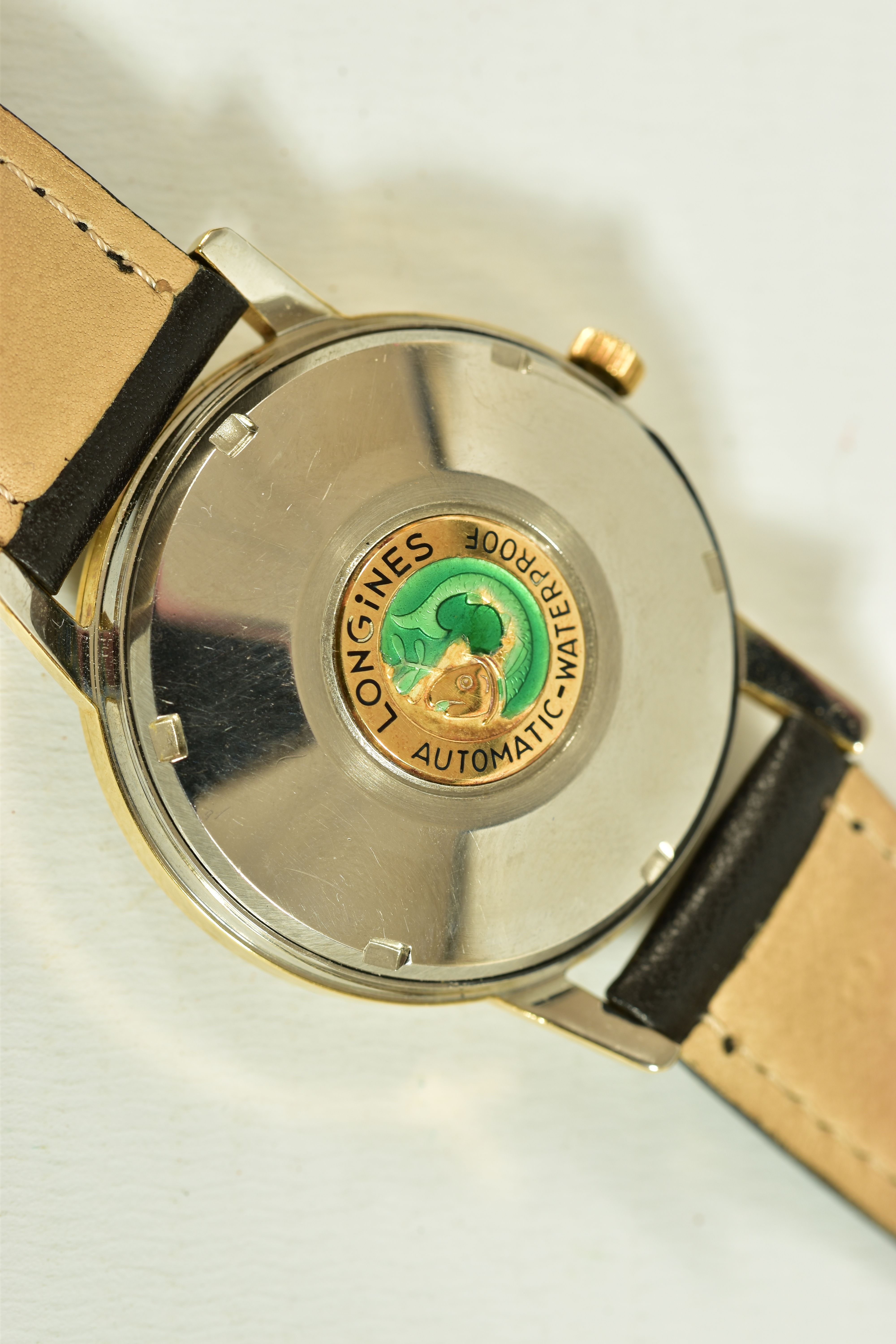 A LONGINES CONQUEST AUTOMATIC WRISTWATCH, crossed silvered dial with gold coloured baton markers, - Image 4 of 4