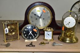 FIVE CLOCKS COMPRISING OF A KERN ANNIVERSARY CLOCK, Acctim quartz carriage clock, Westclox repeating