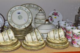 A MINTON 'HENLEY' PATTERN PART DINNER SERVICE AND A QUANTITY OF ROYAL ALBERT 'PRAIRIE ROSE'