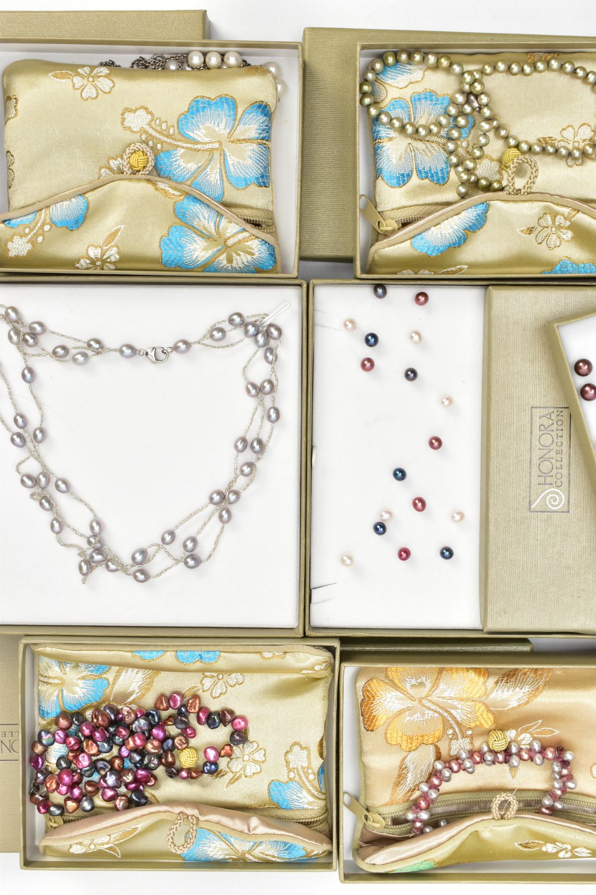 A SELECTION OF HONORA JEWELLERY, to include five cultured fresh water pearl necklaces, four pairs of - Image 2 of 5