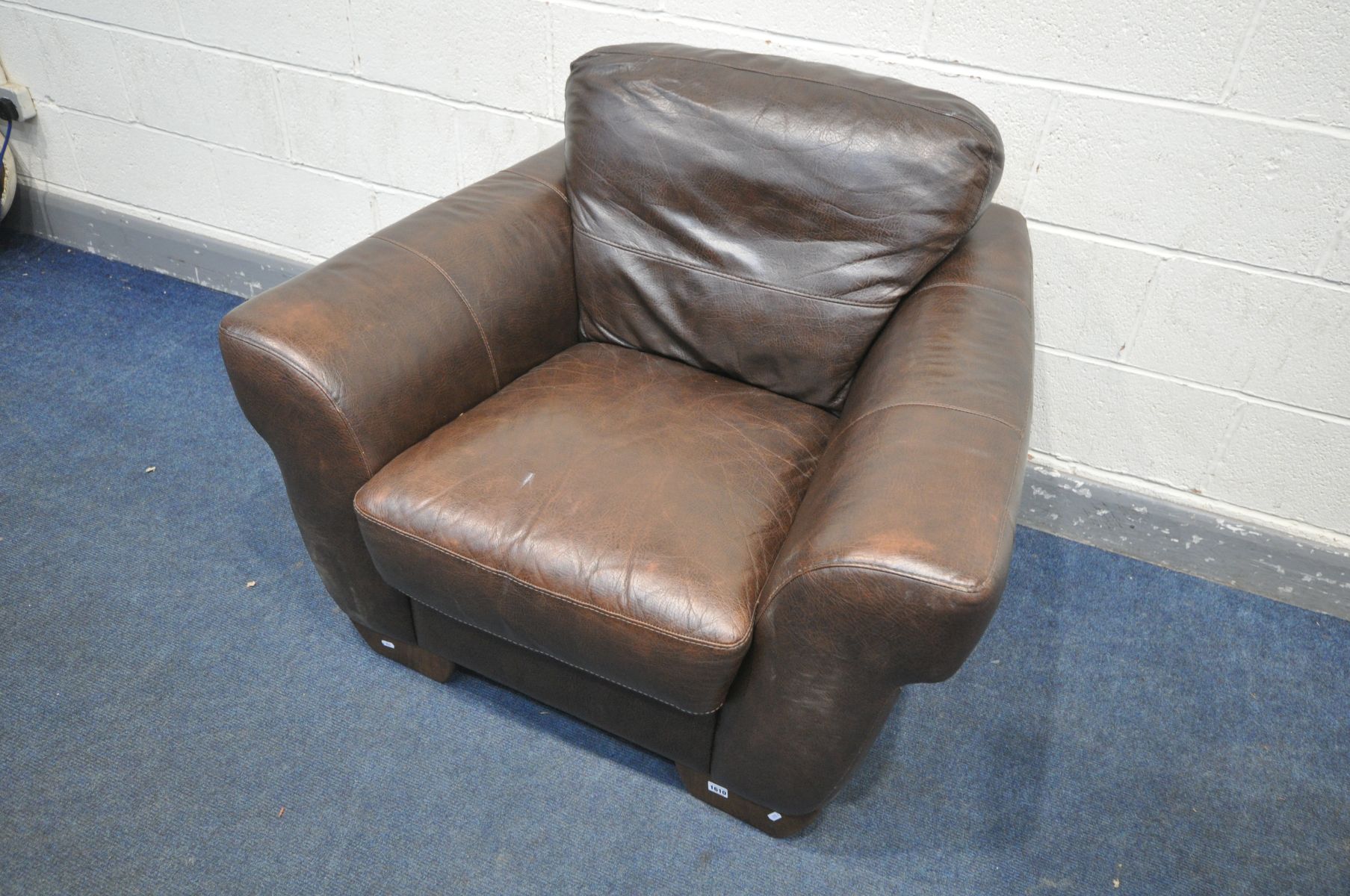 A BROWN LEATHER ARMCHAIR, width 106cm - Image 2 of 3