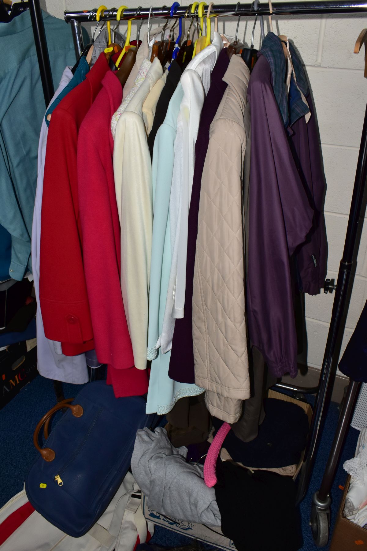 A QUANTITY OF LADIES CLOTHING ETC, to include coats, jackets blouses and jumpers etc brands