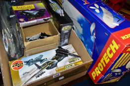 A BOX OF AIRCRAFT MODELS, BUILDING KITS AND A BOXED PROTECH BUTTERFLY ELECTRIC MOTOR SLOWFLIER, to