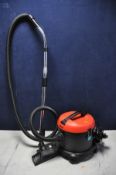 A WELLCO WELCV16 vacuum cleaner (PAT pass and working)