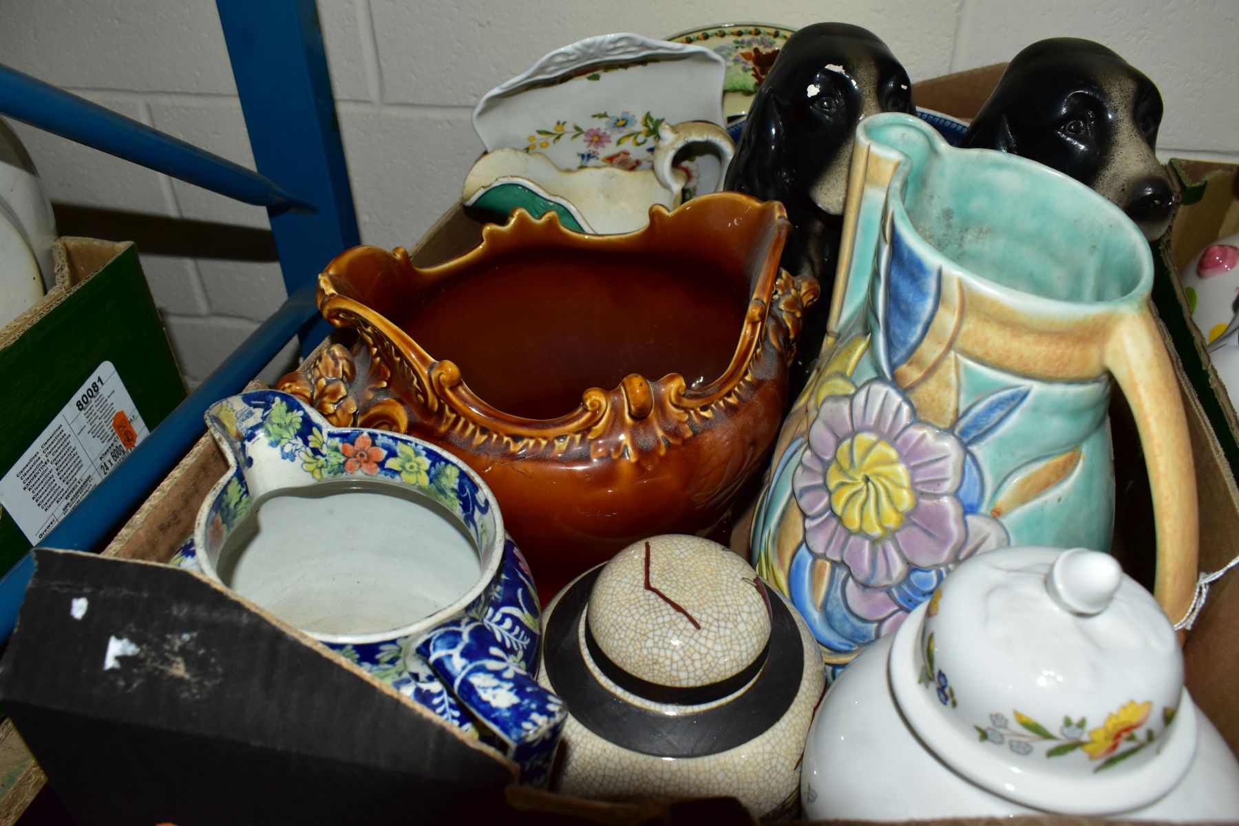 TWO BOXES OF CERAMICS, to include two Victorian Coalport gilt and blue plates, three Paragon cups - Image 5 of 7