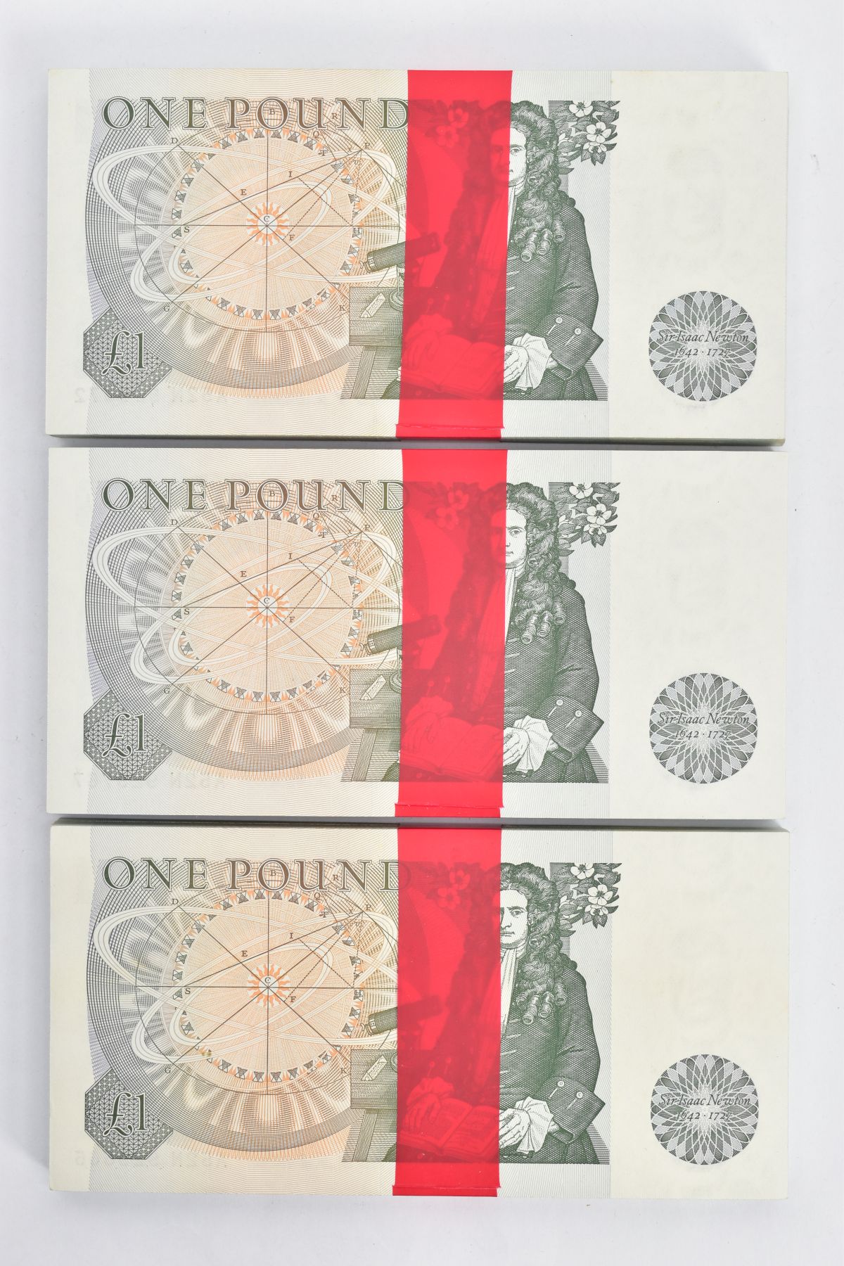 BANK OF ENGLAND PAGE £1 BANKNOTES X 300 IN THREE PACKS OF 100 NOTES STILL RETAINING THE SECURE RED - Image 2 of 4