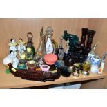 A COLLECTION OF AVON COSMETICS, PERFUME AND AFTERSHAVE BOTTLES, to include approximately thirty five