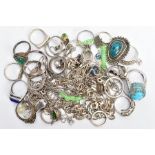 A BAG OF ASSORTED SILVER AND WHITE METAL JEWELLERY, to include six silver rings of varying designs