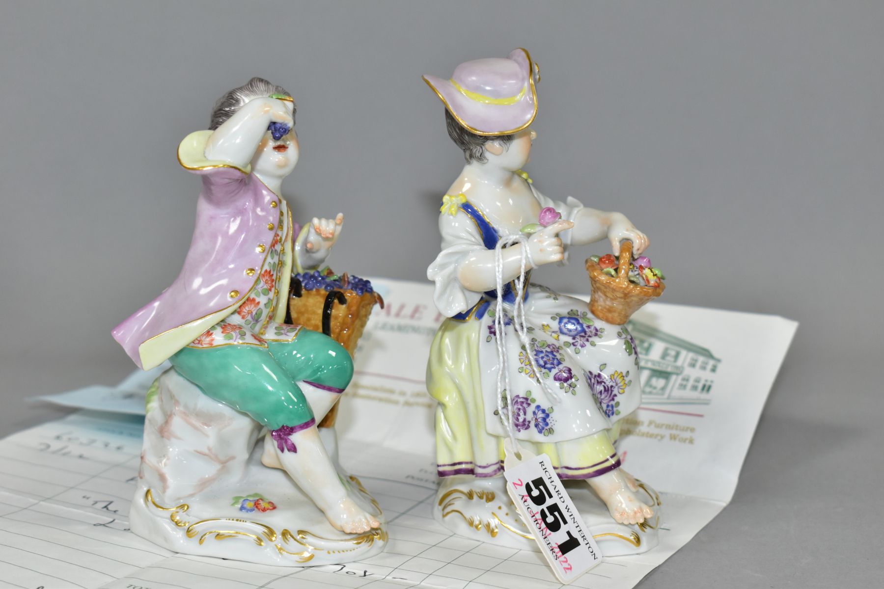 A PAIR OF EARLY 20TH CENTURY MEISSEN FIGURES OF A YOUNG BOY AND GIRL, both seated, the boy holding a - Image 4 of 6