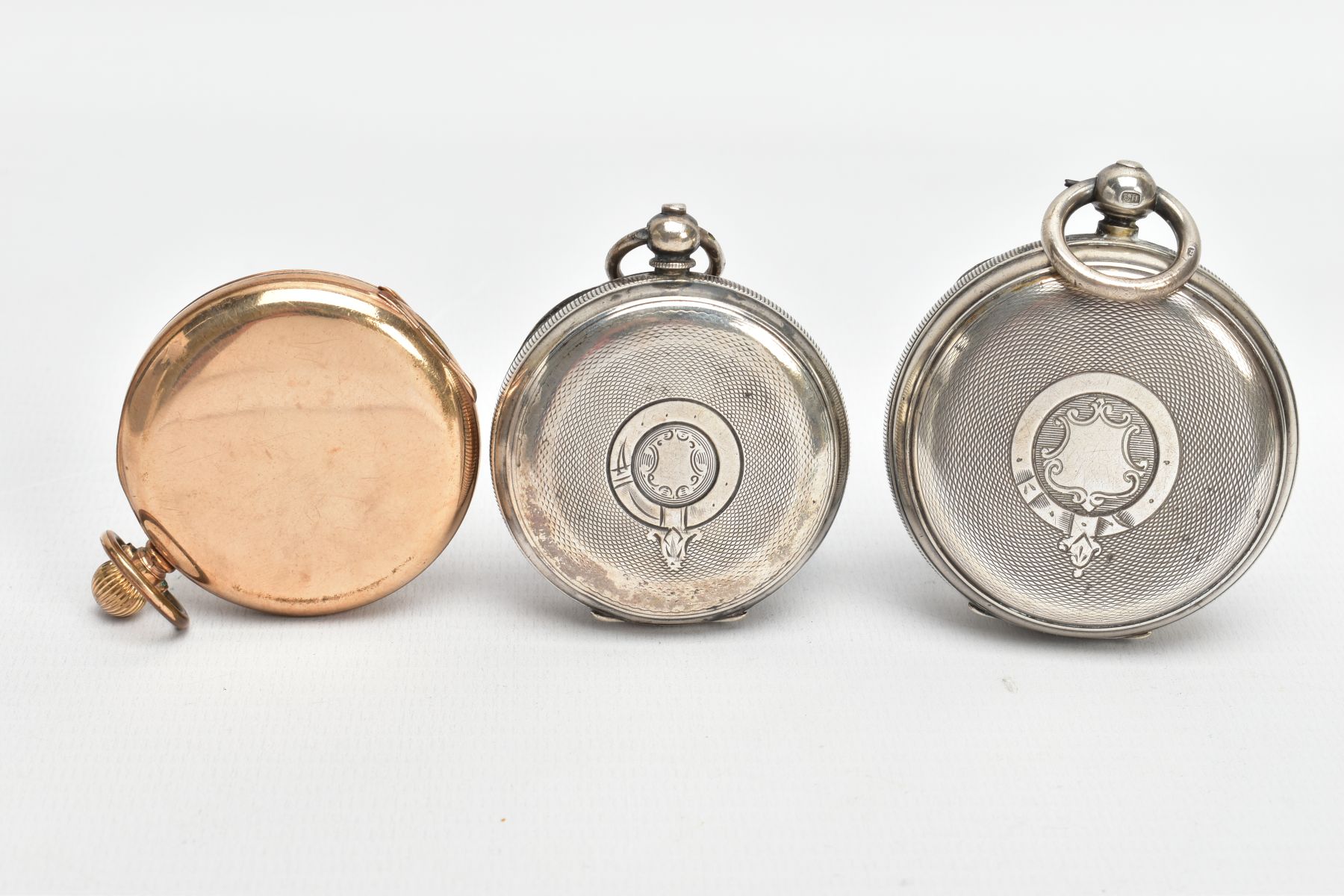 TWO SILVER POCKET WATCHES AND A YELLOW METAL WATCH, a silver pocket watch with a white dial, black - Bild 3 aus 7