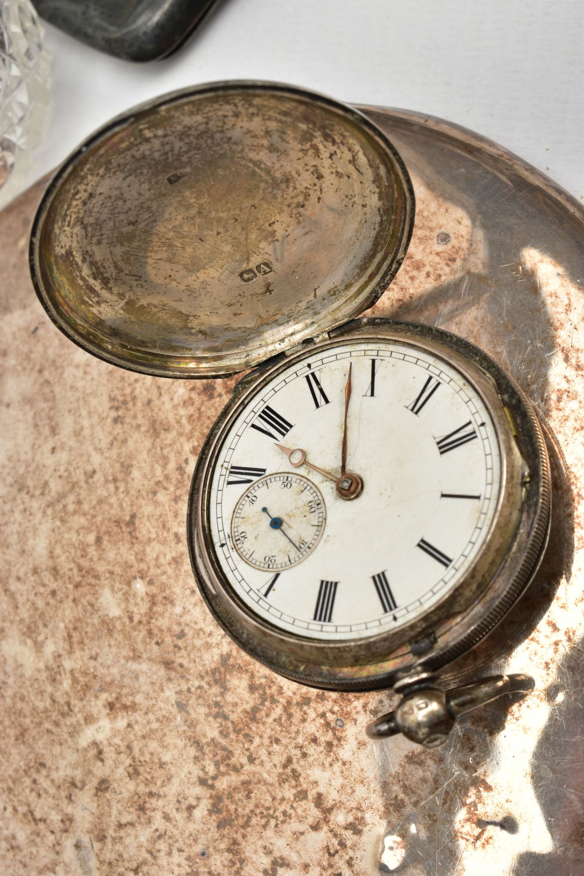 A SELECTION OF SILVER ITEMS, to include a silver hand held mirror of a plain polished design, - Image 3 of 5