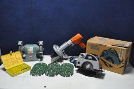 A COLLECTION OF ELECTICAL TOOLS to include a Black and Decker KS855 circular saw, a Black and Decker