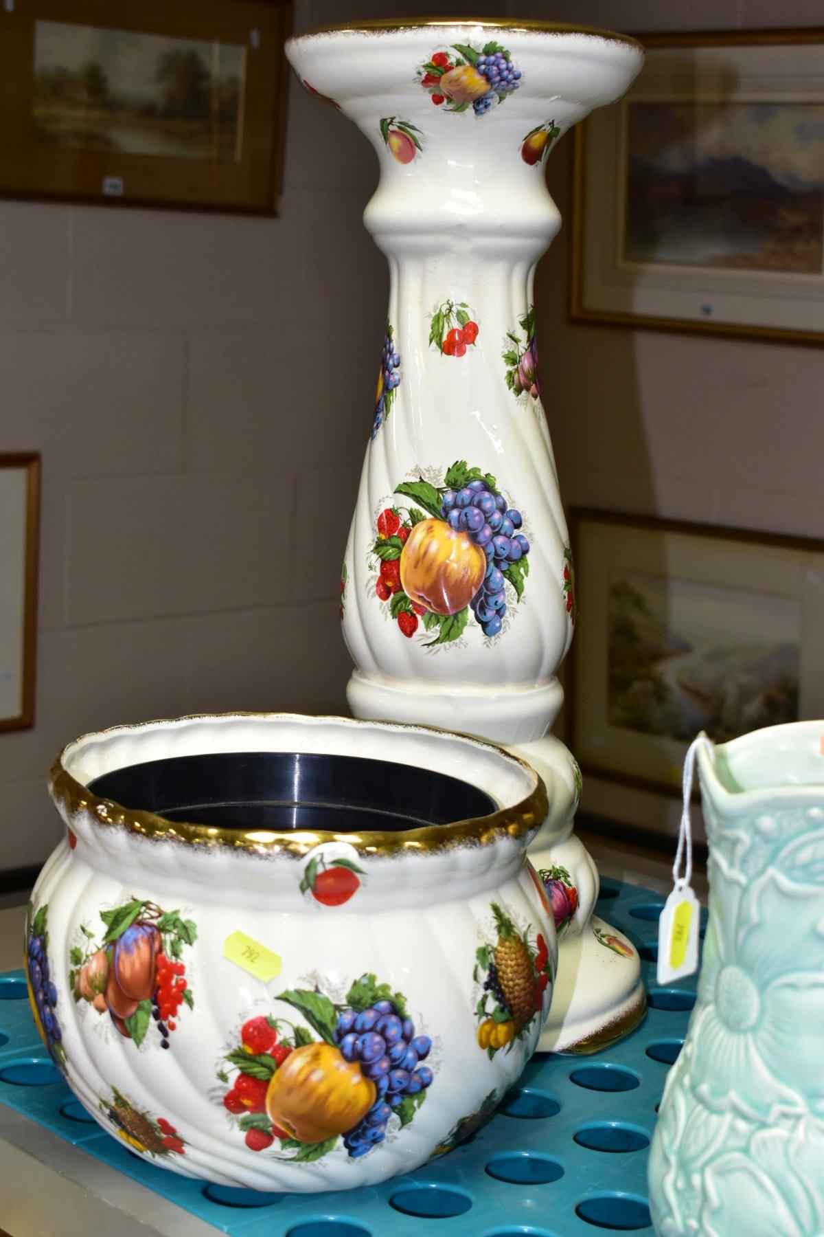 CERAMICS AND GLASS ETC, to include Adams 'Juliet' blue and white part dinner service, Crown Devon - Image 4 of 7