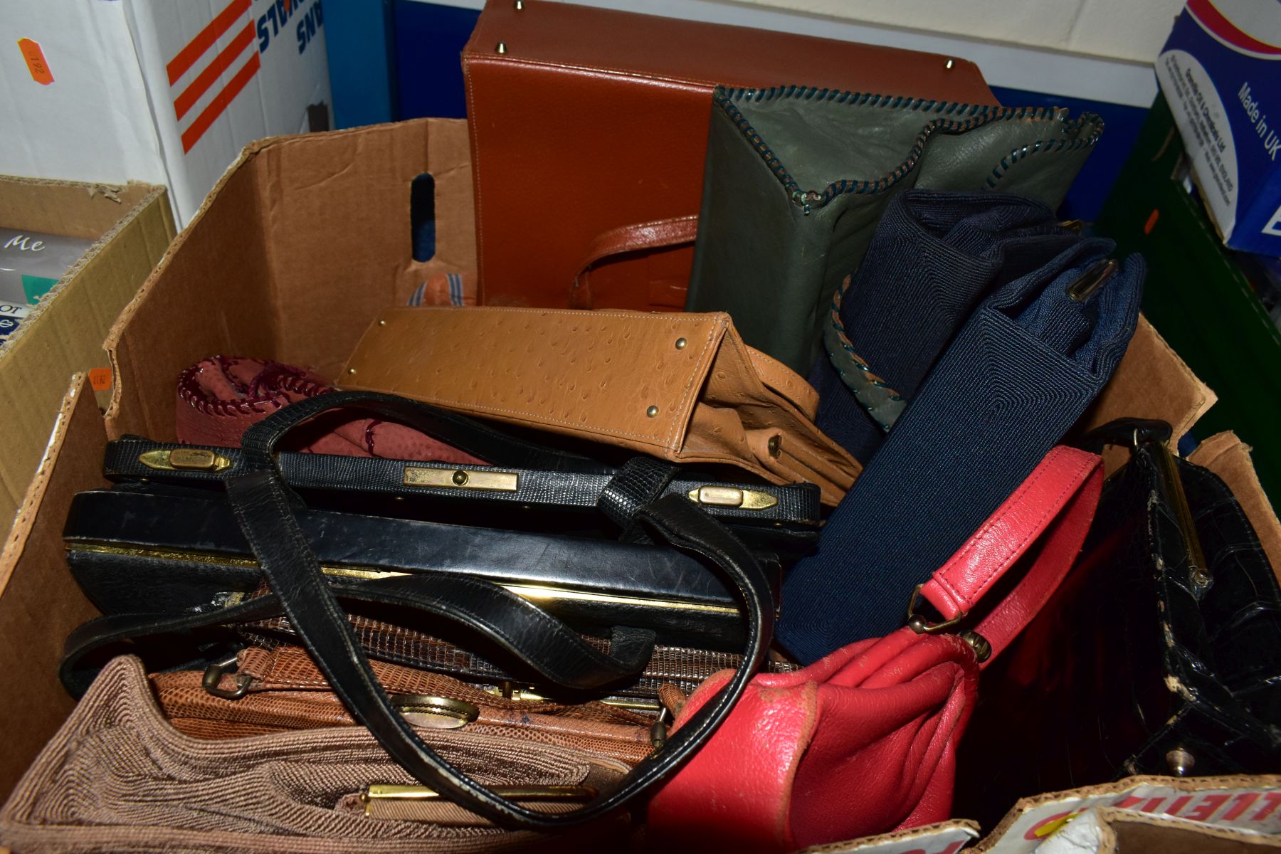 TWO BOXES AND LOOSE VINTAGE HANDBAGS AND SHOES, to include approximately sixteen handbags, labels - Image 6 of 6